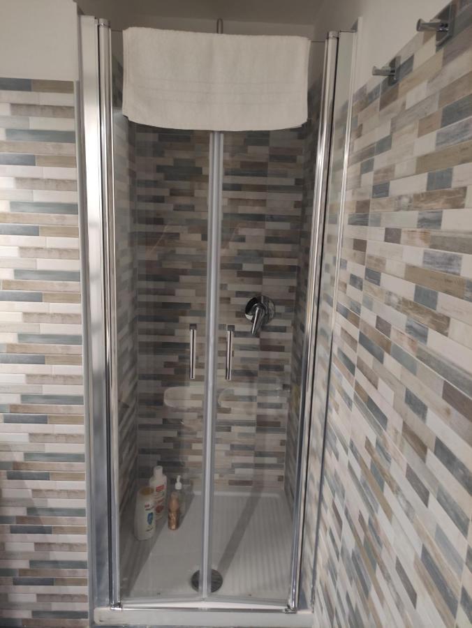 מלון נאפולי New Little House מראה חיצוני תמונה